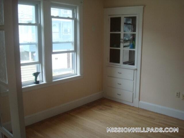 Photo - 2 Mission St Unit 2