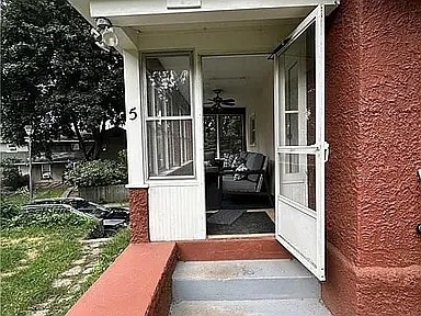 Photo - 5 Drumore Cres