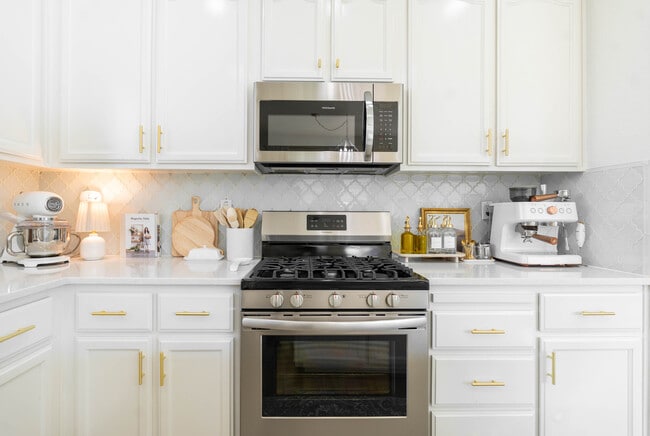 Photo - 1894 Pyramid Creek Dr