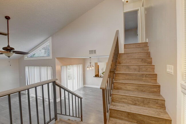 Photo - 6165 Belleza Ln