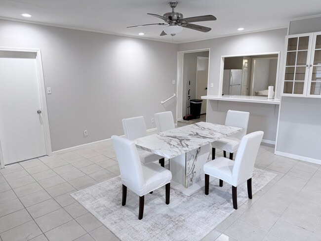 Photo - 7418 Oscar Dr