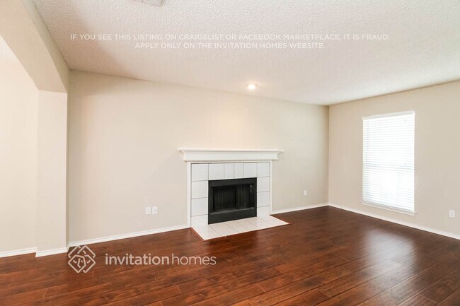 Photo - 703 Meadowgate Dr