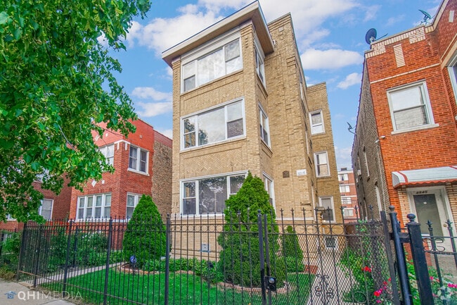 Building Photo - 4849 N Sawyer Ave Unit GDN Rental