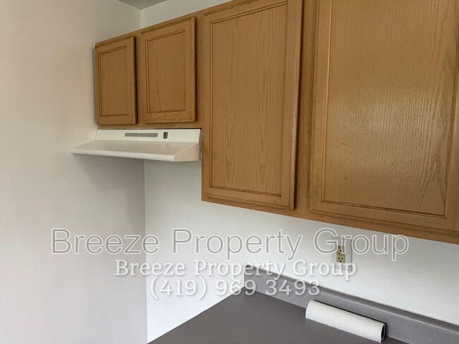 Photo - 619 Hope St