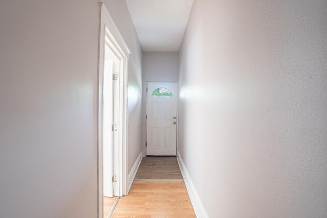 Photo - 6128 Vermont Ave Unit 6128 Vermont Ave, B, 1st Fl