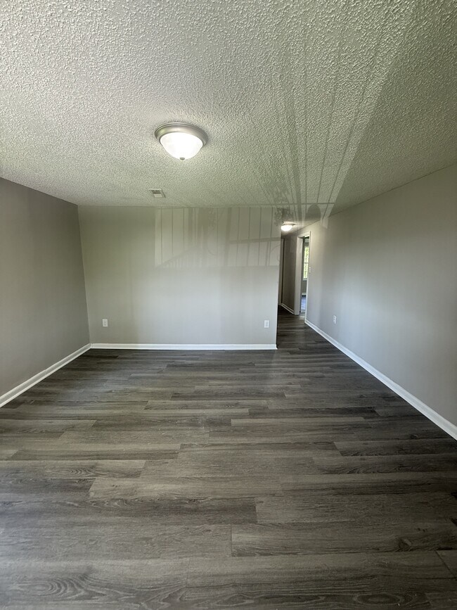 9720 Westfield Pl