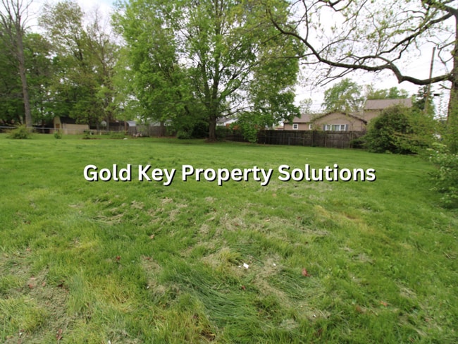 Photo - Large 3 BR 1 BA House with Garage and Central Air SECTION 8 APPROVED