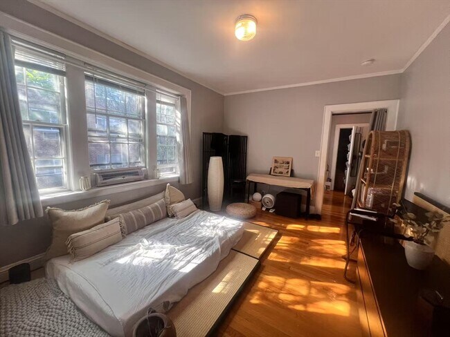 Photo - 284 Harvard St Unit 404