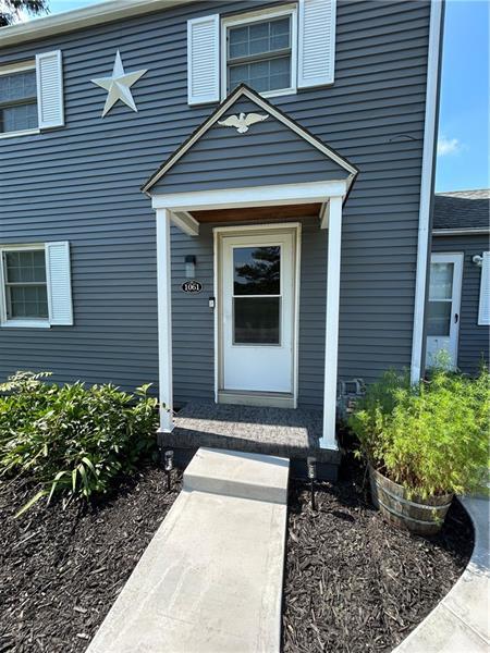 Photo - 1061 Park Ave