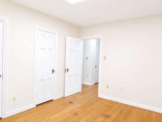 Photo - 2111 Live Oak St