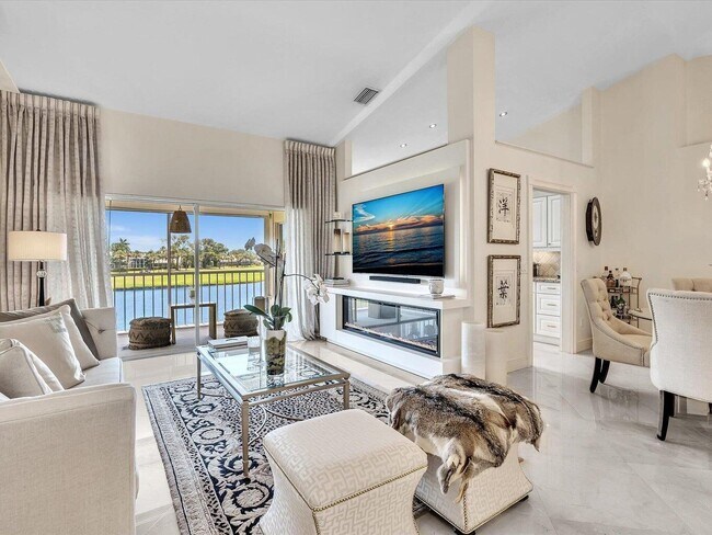 Building Photo - 17287 Boca Club Blvd Unit 8 Rental