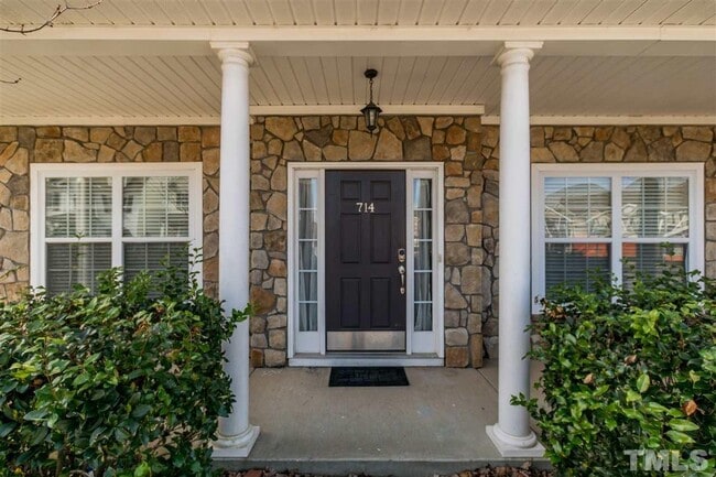 Photo - 714 Keystone Park Dr