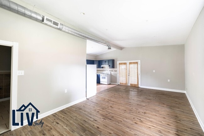 Photo - 1050 Janet Dr