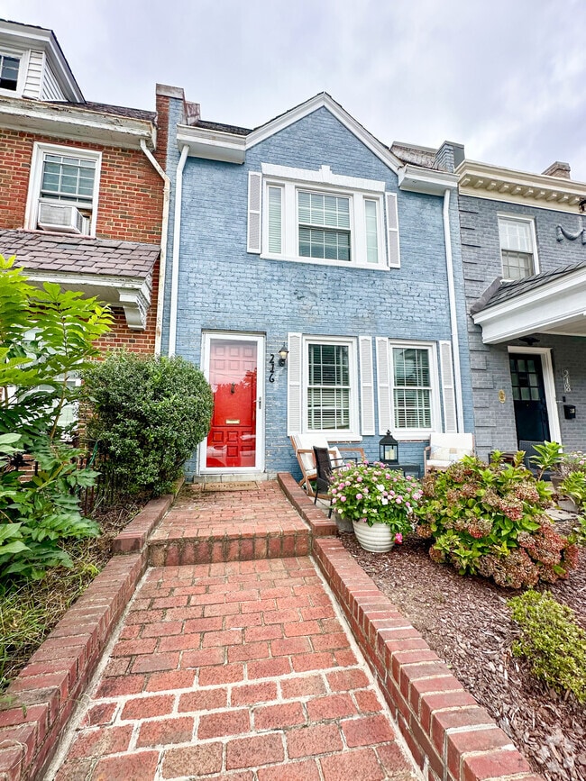 Building Photo - 216 Roseneath Rd Rental