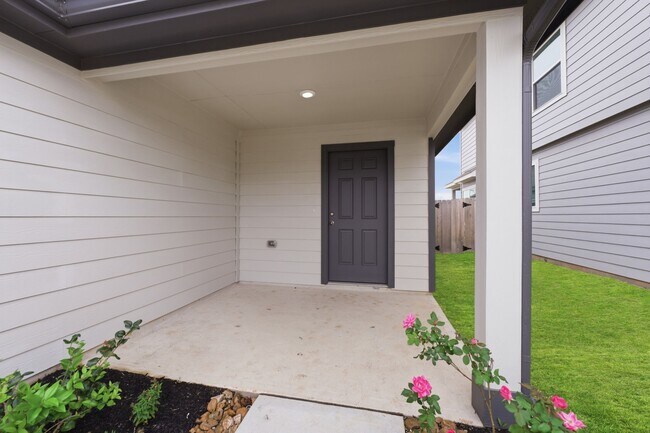 Photo - 14107 Balcones Fault Ct