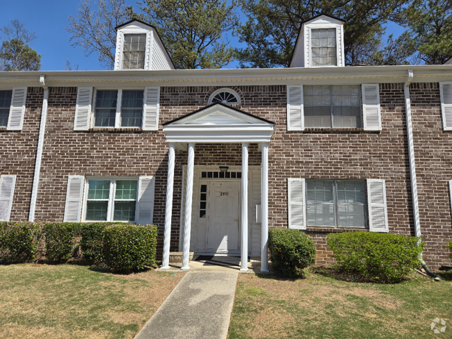 Building Photo - 2116 Montreat Ln Rental