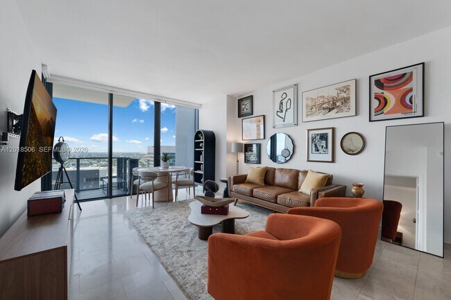 Photo - 88 SW 7th St Unit 2406