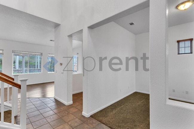 Photo - 3906 Glacier Ct