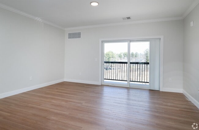 Photo - 74 Rockingham Rd Unit 104