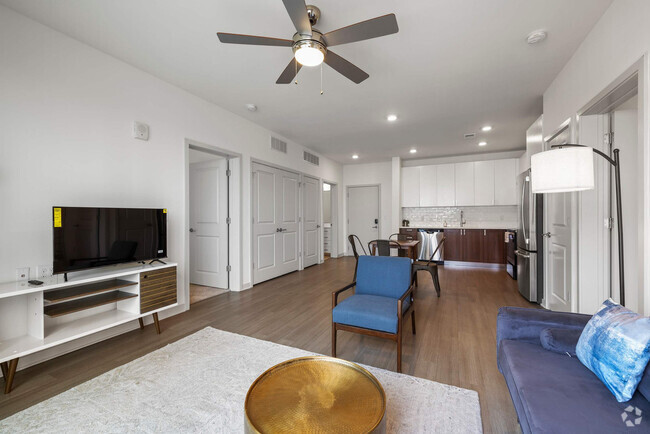 Building Photo - 633 E Main St Unit ID1031624P Rental