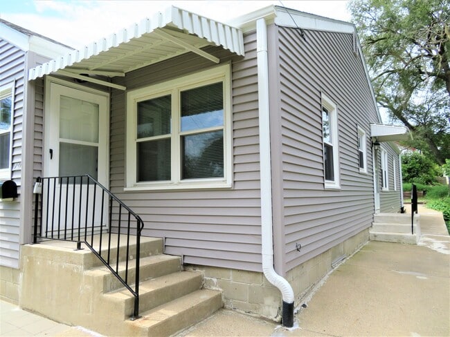 Photo - 2317 S Henry St