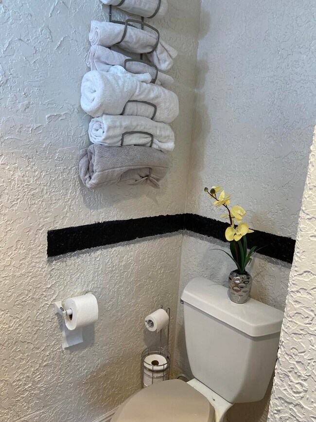 Photo - 6918 Coley Ave Unit 3