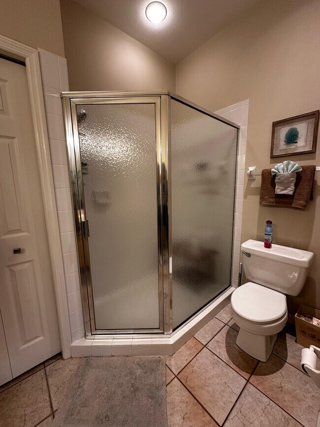 Photo - 16450 Millstone Cir