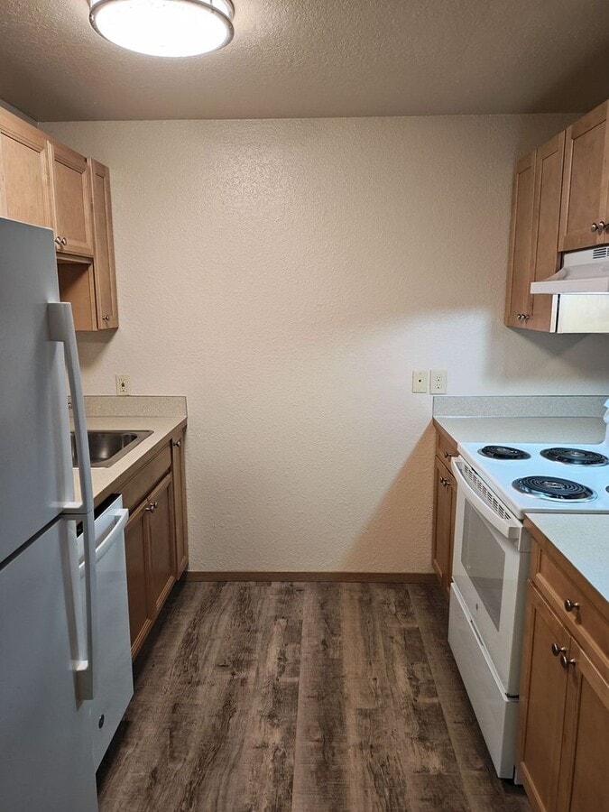 Photo - Three bedroom - washer and dryer in unit! Unit E347