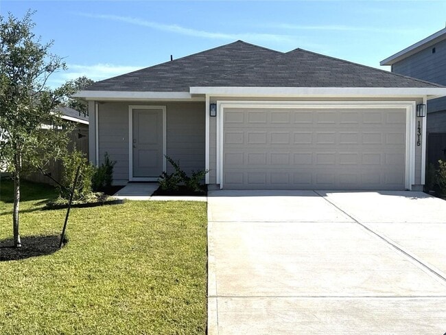 Building Photo - 14315 Leafy Willow Dr