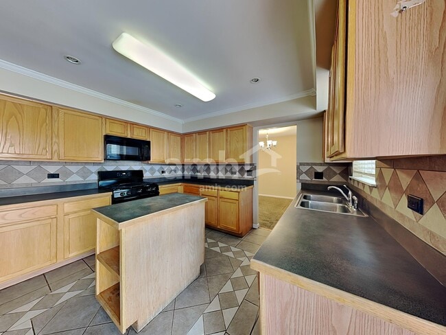 Photo - 1906 Landings Ct