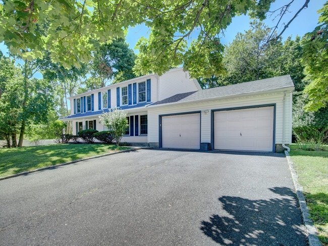 Photo - 520 Patricia Ct