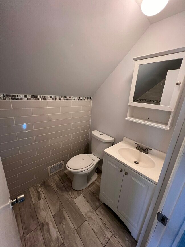 Photo - 8 Marboro Ln