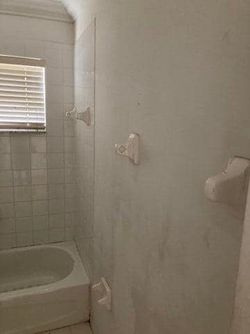 Photo - 1098 Winding Rose Way