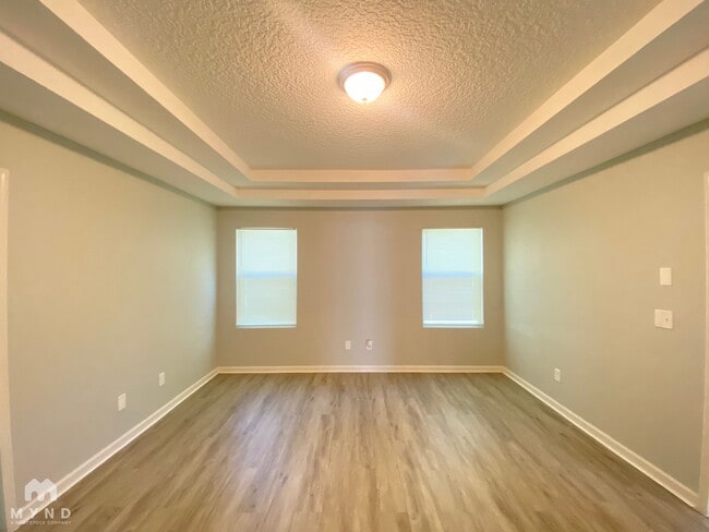 Photo - 11053 Campus Heights Ln