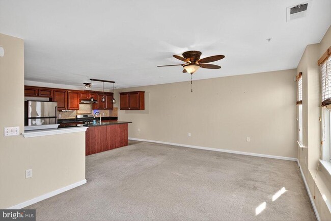 Photo - 1062 Lamberton St Townhome