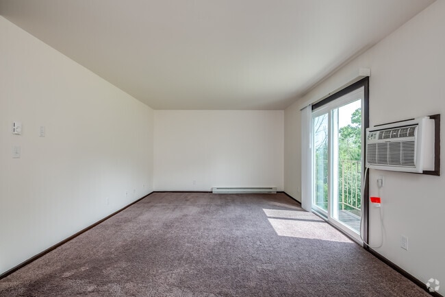 2BR, 1BA - 900SF - Living Room