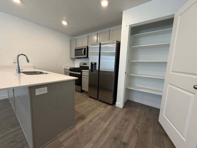 Photo - 1378 S 3640 E