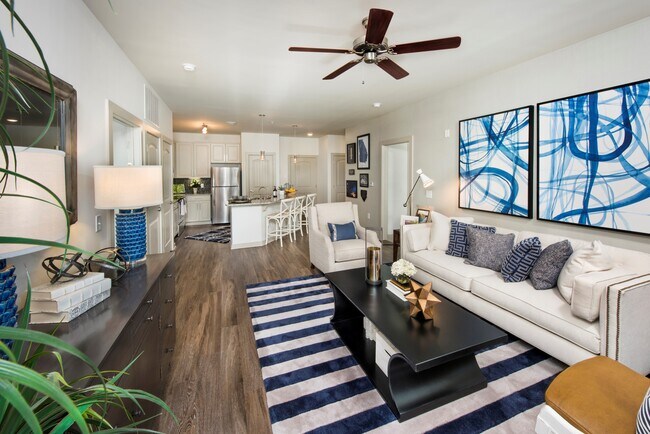Model Living Room 01