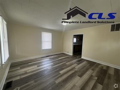 Building Photo - 1725 N 30th St Rental