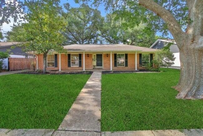 Building Photo - 5506 Braesvalley Dr Rental