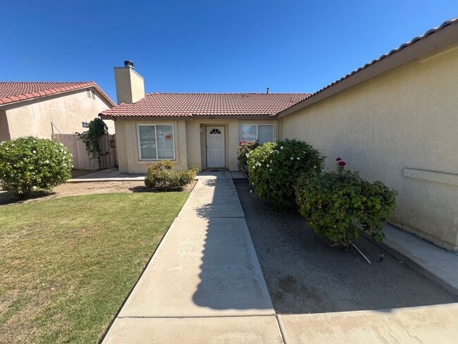 4205 Serene Oak Dr