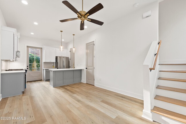 Photo - 202 Steiner Oaks