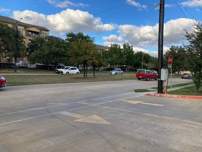 Photo - 12917 W Bellfort Ave