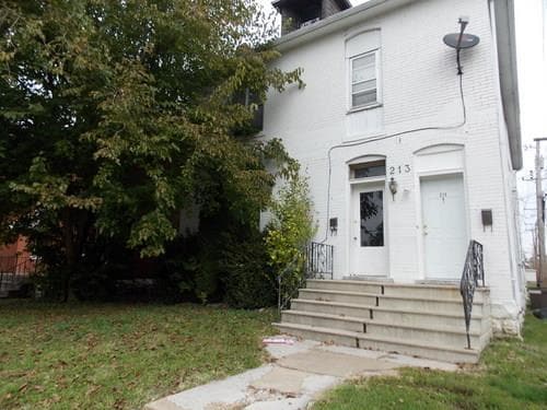 Photo - 213 E Garfield St