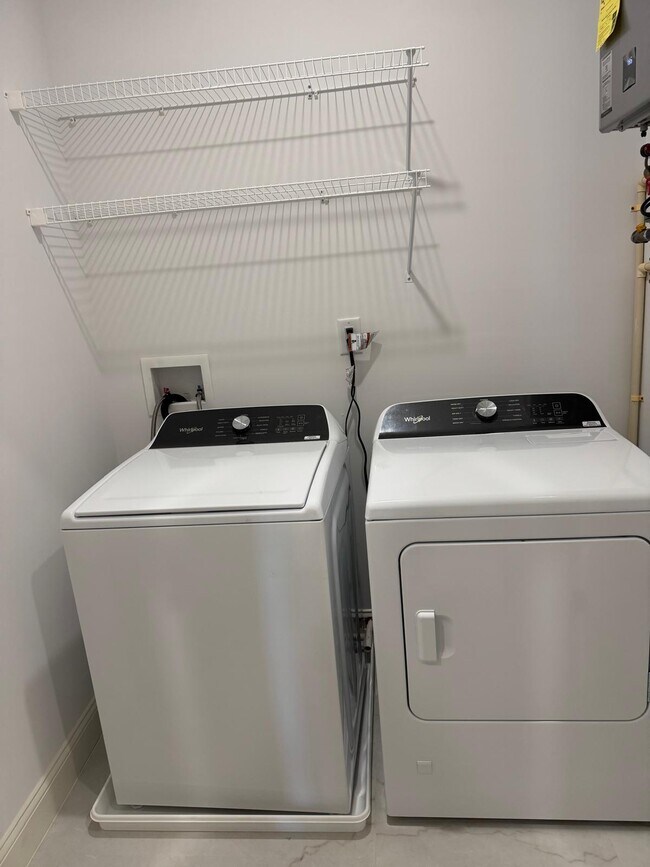 Photo - 580 North Ave