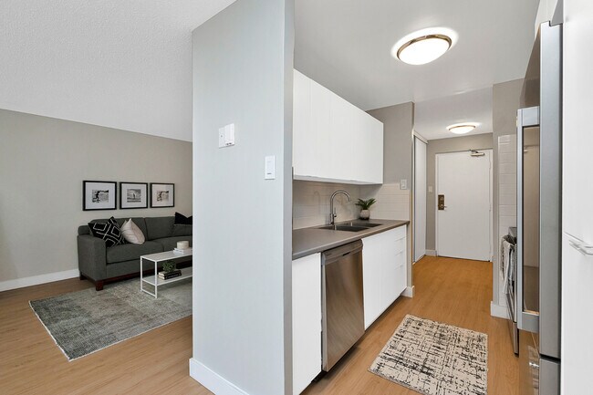 Photo - Westmount Suites