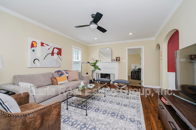 Photo - 5916 Crittenden Ave