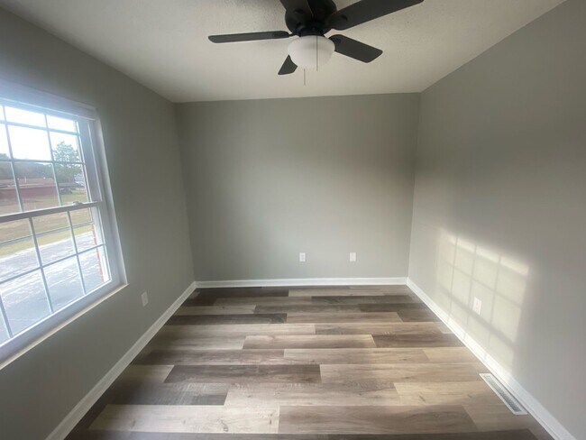 Photo - 940-802 Glenn Street, West Columbia, SC 29169