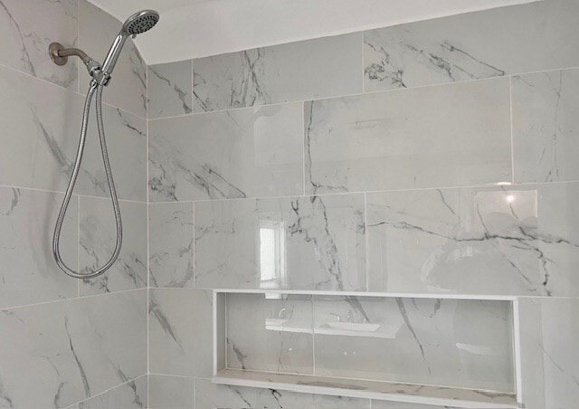 Photo - 16 Penhallow St Unit 2