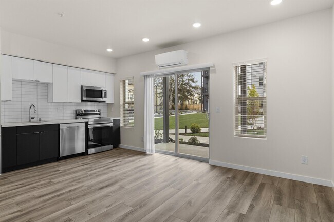 Photo - Heron Heights